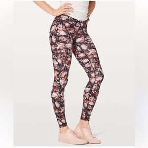 Lululemon Wunder Under Hi-Rise Tight *Nulux in Peony Multi Size 4
